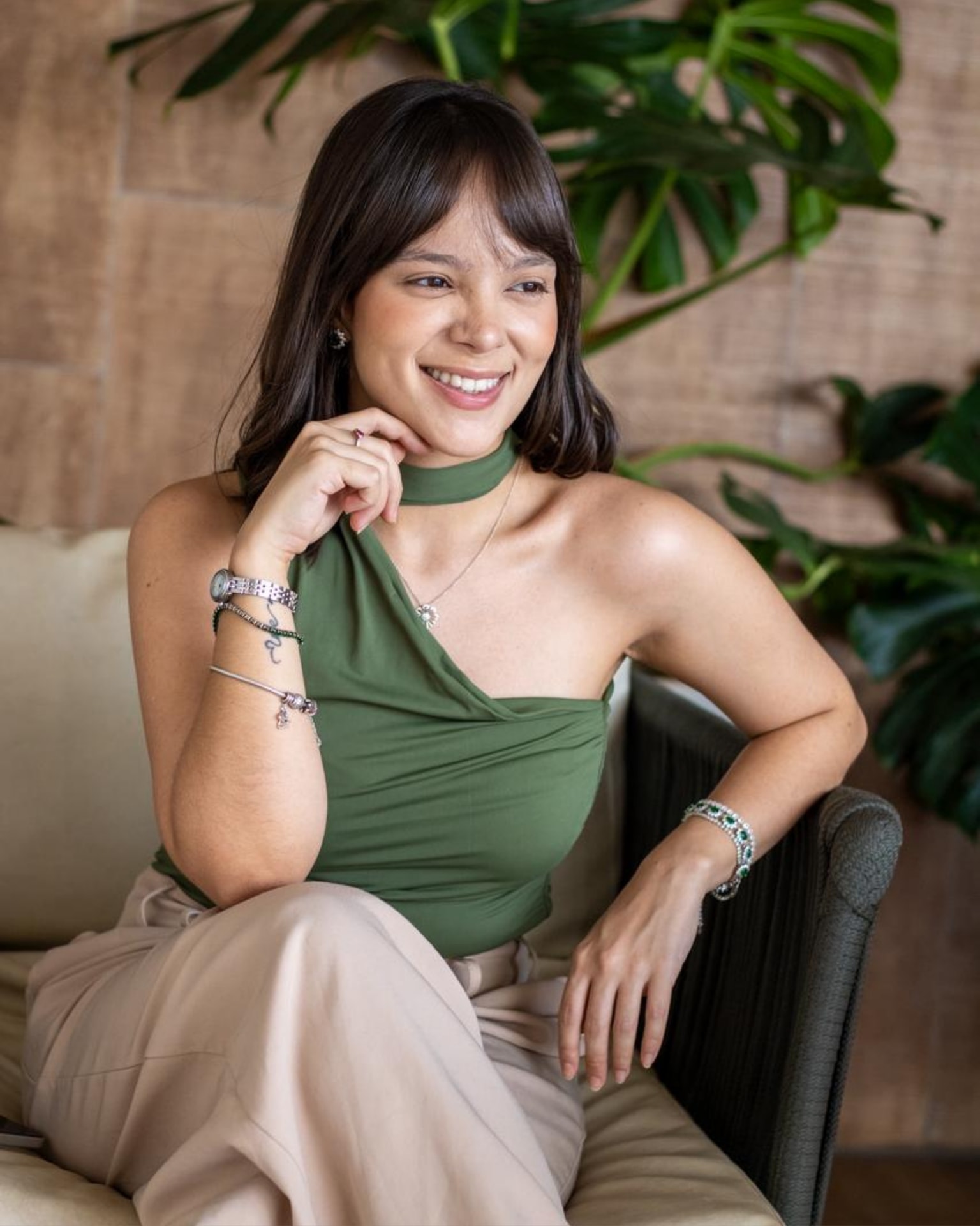 Nicole Carvalho — Biomédica e especialista em Estética Integrativa